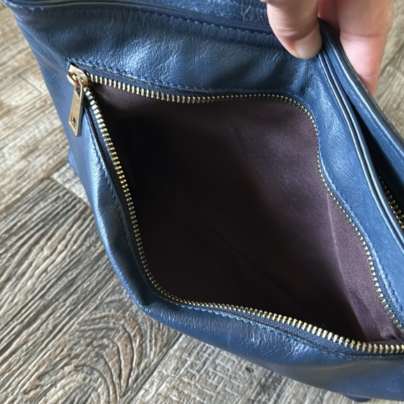 ANA PAOLA BEAUTIFUL BLUE PURSE! MADE IN ITALY 🇮🇹 - Picture 7 of 15